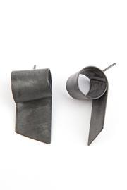  Black Silver Studs