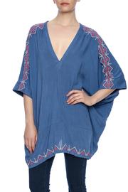  Embroidered Chic Tunic