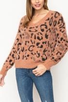  Fuzzy Animal Pullover