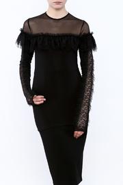  Ruffle Detailed Top