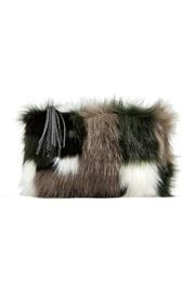  Siberia Tassel Clutch