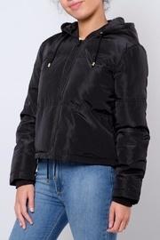  Cropped Hooded Puffer