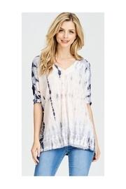  Tie Dye V-neck