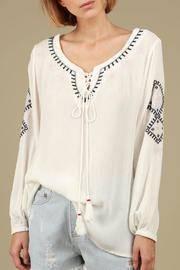  Floral Embriodered Top