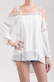  Off-shoulder Top