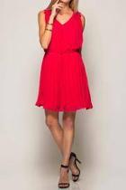  Sleeveless Pleat Dress