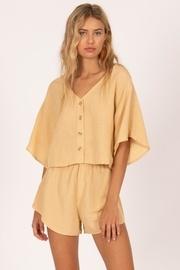  Bungalow Tee