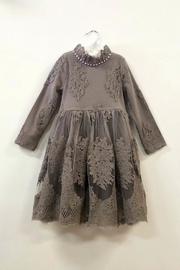  Pearl Neckline Lace Dress