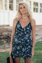  Zenyara Tie Top