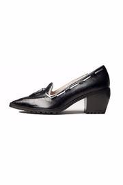  Manuela Leather Pump