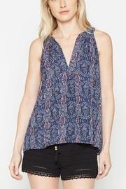  Elin Sleeveless Blouse