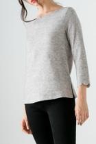  Tulip Edge Sweater