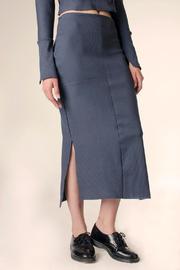  Ribbed Midi Skirt