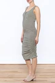  Grey Sleeveless Midi Dress