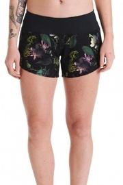  Moody-floral Roga Shorts