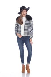  Plaid Jacket W/fur Collar