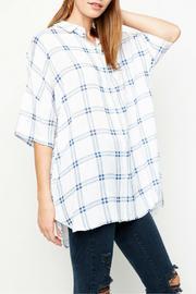  Checkered Breeze Shirt
