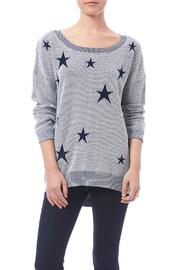  Soft Star Sweater