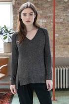  Raglan V-neck Sweater
