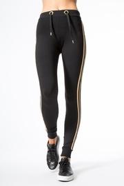  Sporty Jogger