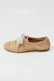  Classic Leather Brogue