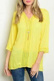  Guazy Lace Top