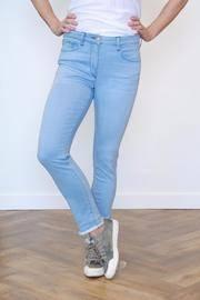  Frayed Hem Jean