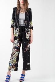  Patterned Blazer