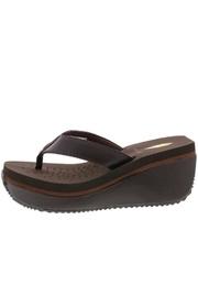  Leather Platform Flip-flops