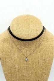  Sia Choker