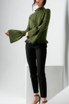  Beatrice Sweater