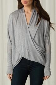  Cross-body Pullover