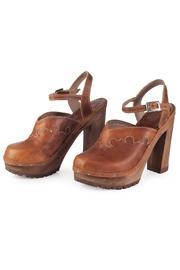  Janis Sandal Clog