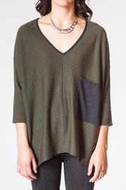  Knit Pocket Shirt