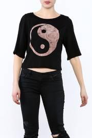  Ying Yang Top