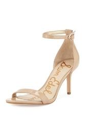  Nude Heel