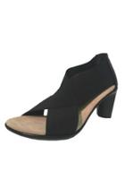  Crawford Cross Heel