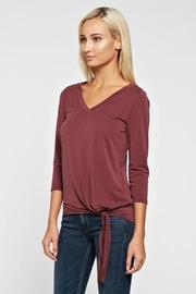  Vtie Top