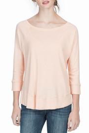  3/4 Sleeve Curved Hem Tee