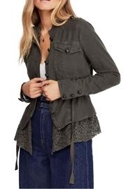  Amilia Jacket