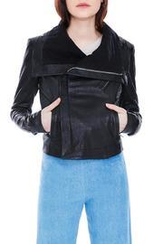  Max Jacket