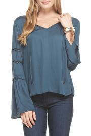  Bells Teal Top