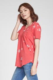  Star Pocket Tee