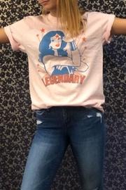  Legendary Wonder-woman Tee