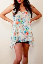  Ivory Floral Top
