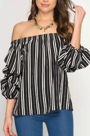  Off-the-shoulder Stripped Blouse