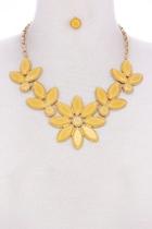  Flower Mustard Necklace-set