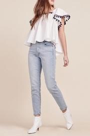  Makari Flutter-sleeve Top