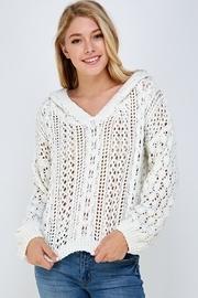  Knitted Hooded Sweater