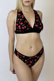  Marilyn Top Cherries